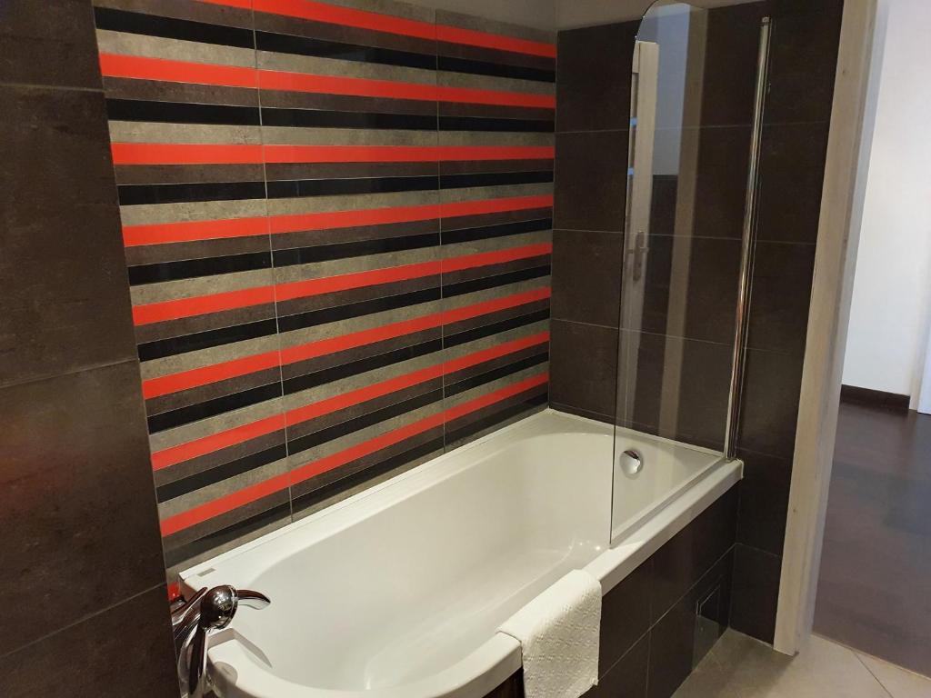 NotaBene Wola Apartment - Resim 18