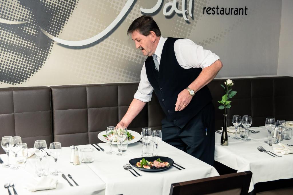 Castelnou Aparthotel - Resim 14