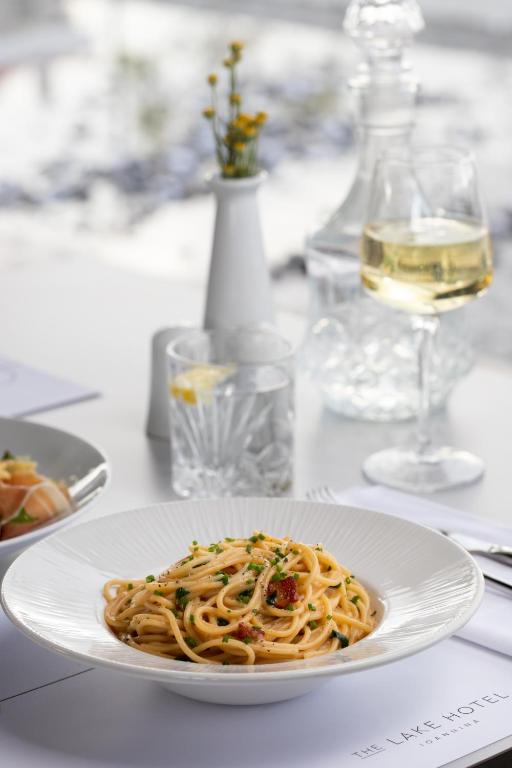 The Lake Hotel - Resim 35