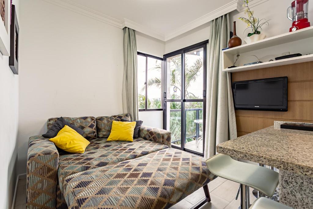  Apartamento pé na areia e vista mar Jurerê JBM204