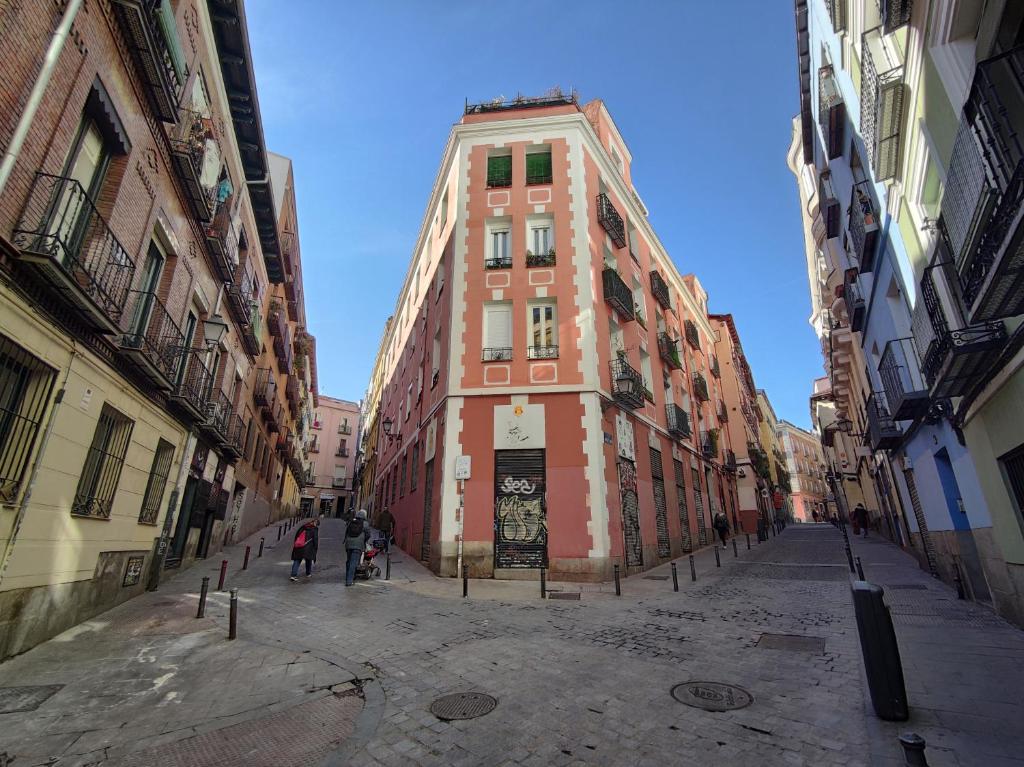 Apartamento en Lavapies - Tirso de Molina, Madrid – Updated ...