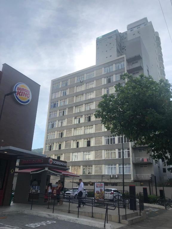  Apartamento no Guarujá em Pitangueiras