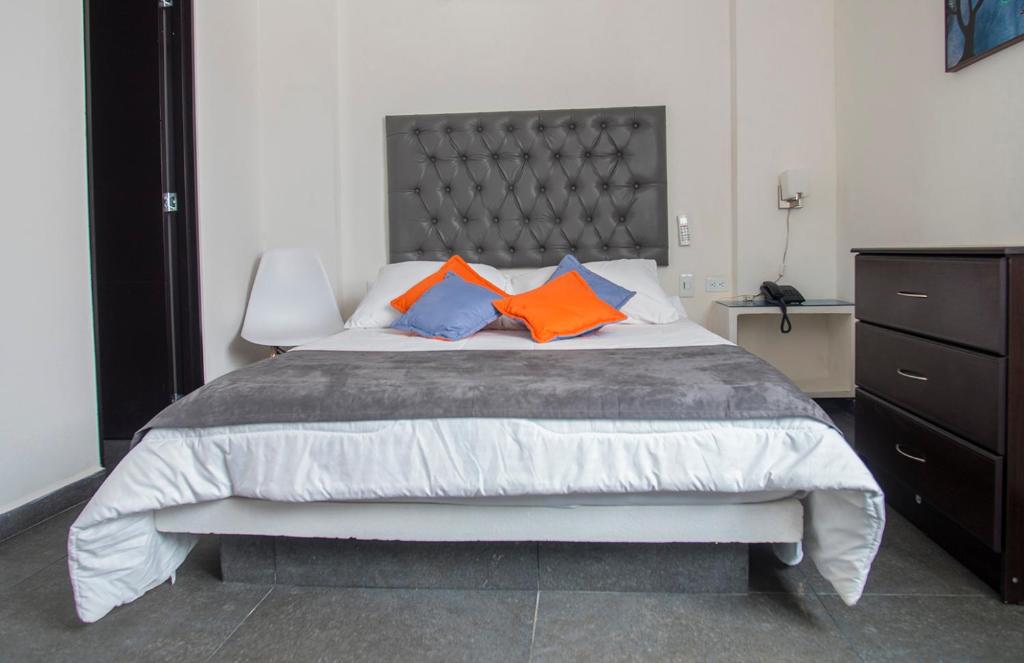 Hotel Grand H&R