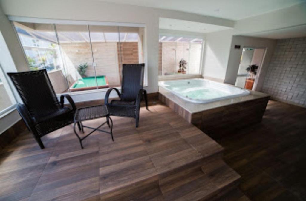  Hotel Serra Madre Residence