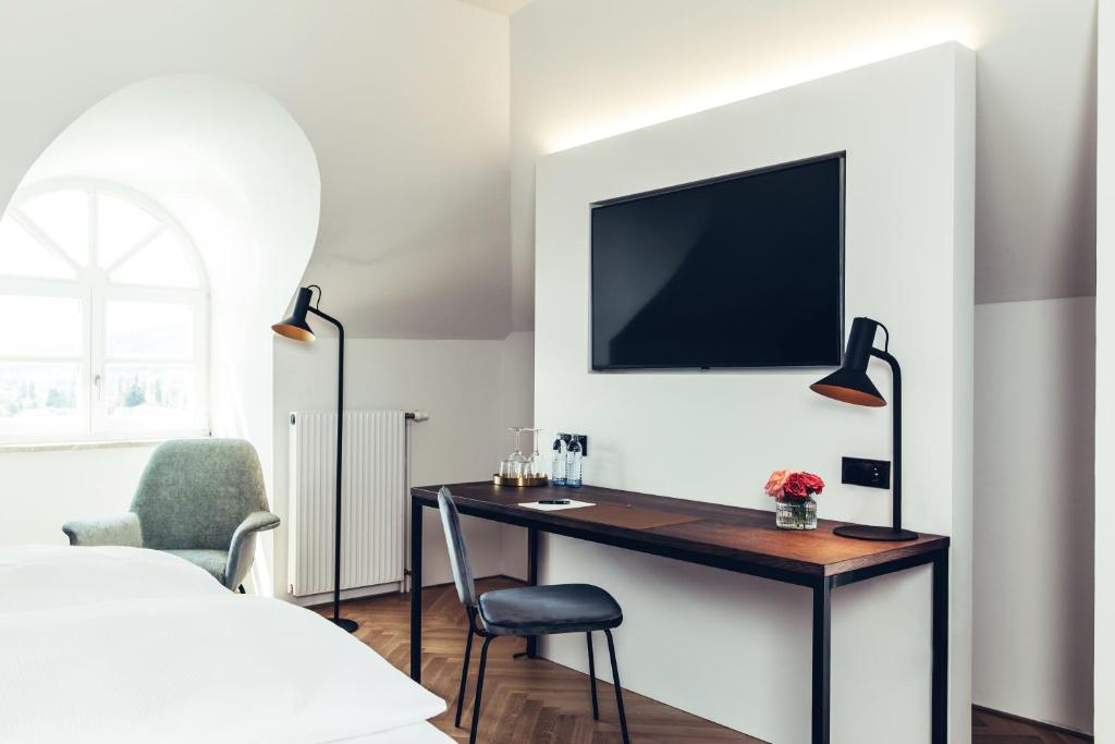 TV o dispositivi per l'intrattenimento presso Hotel Dermuth Klagenfurt