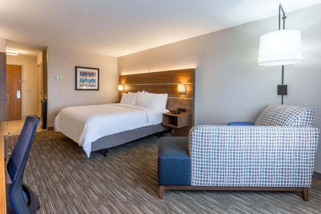 Holiday Inn Express & Suites O'Fallon-Shiloh, an IHG Hotel - King Room - Mobility Access/Hearing Accessible