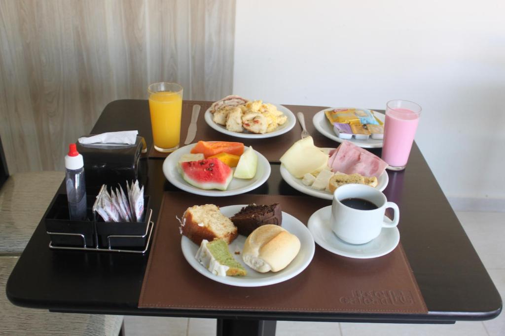  Hotel Galead