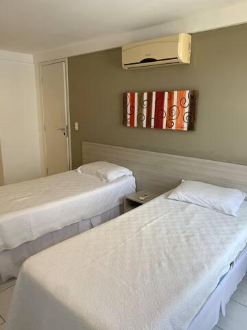  Apartamento em Areia Preta com vista para o mar