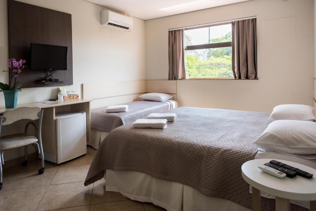 Holambra Garden Hotel
