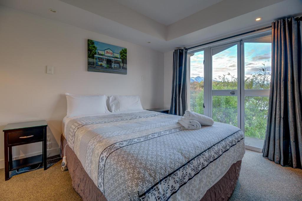 Lakefront Apartments,18 LAKE ESPLANADE ROAD - Resim 30