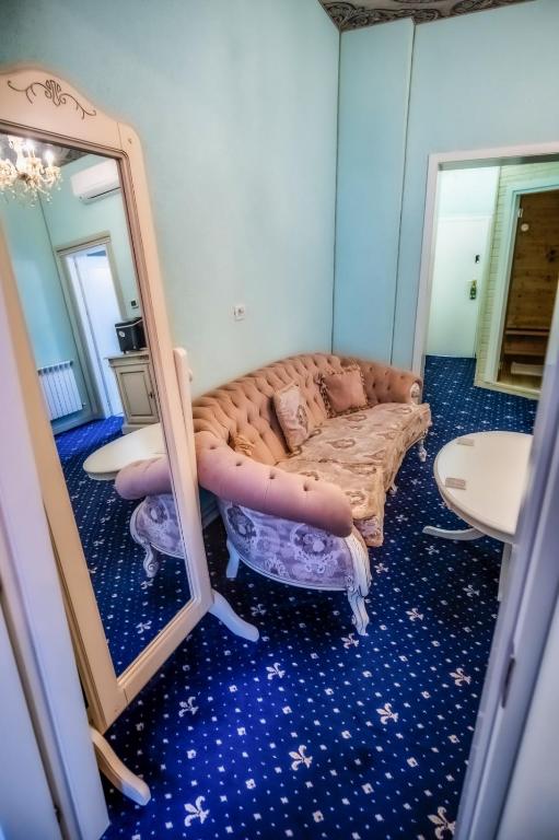 JMR Royal -Luxury Rooms & Private Sauna - Resim 24