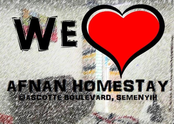 een teken met een hart en de woorden wearma aman geweld bij Afnan Homestay at Semenyih, Ascotte Boulevard in Semenyih