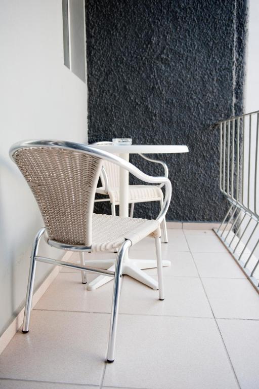 Hotel El Palmeral - Double Room With Balcony (2 Adults + 1 Child)