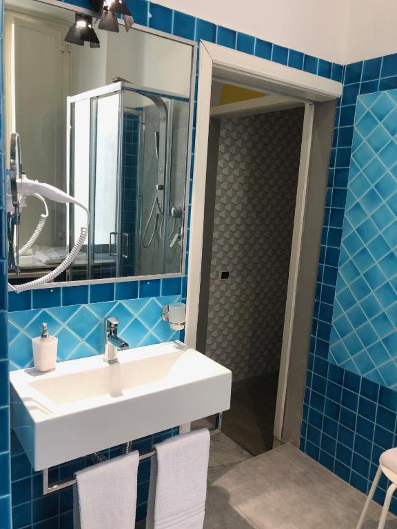 H Rooms boutique Hotel - Resim 29