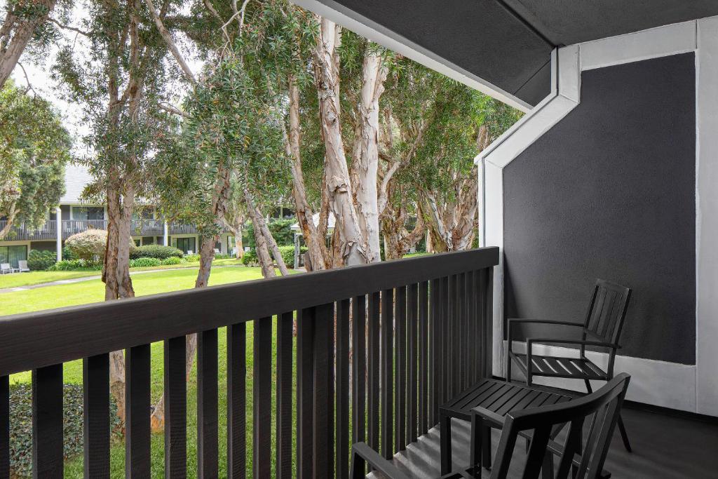 Carlsbad by the Sea Hotel - Tweepersoonskamer Met Balkon
