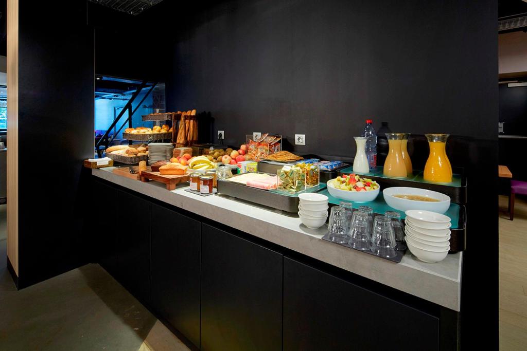 Campanile Lyon Centre - Gare Perrache - Confluence - Resim 11