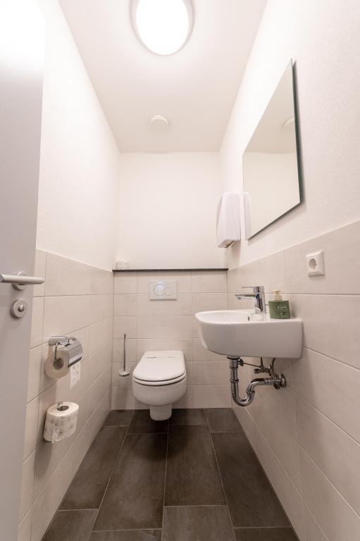 Bagno di Stadthaus Seeblick G5 - Hostel