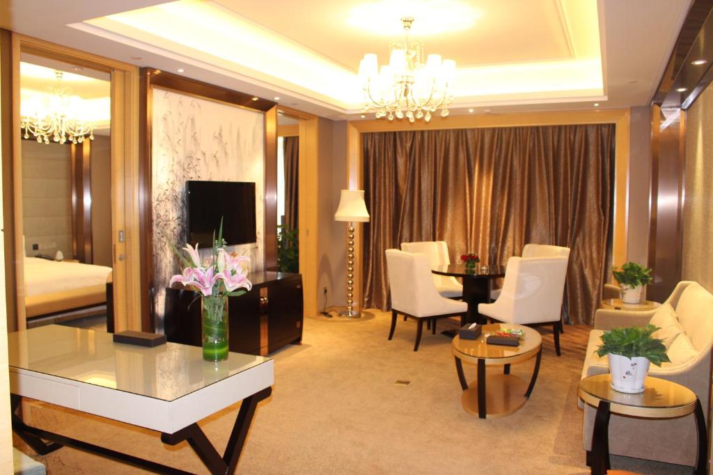 Yangzhong Firth Jinling Grand Hotel - Suite Ejecutiva