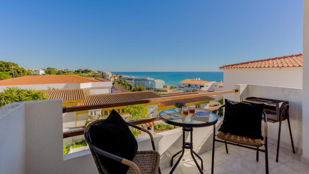★ Sea View ★ 1 Minute to Oldtown and Beach ★ - One-Bedroom House