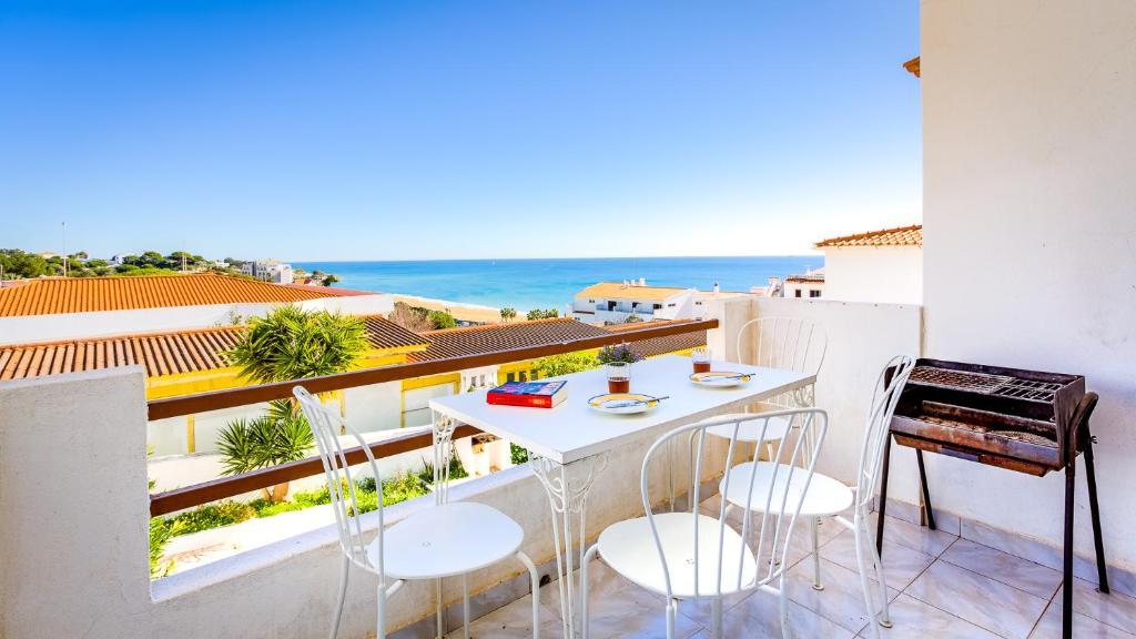 ★ Sea View ★ 1 Minute to Oldtown and Beach ★ - Two-Bedroom House