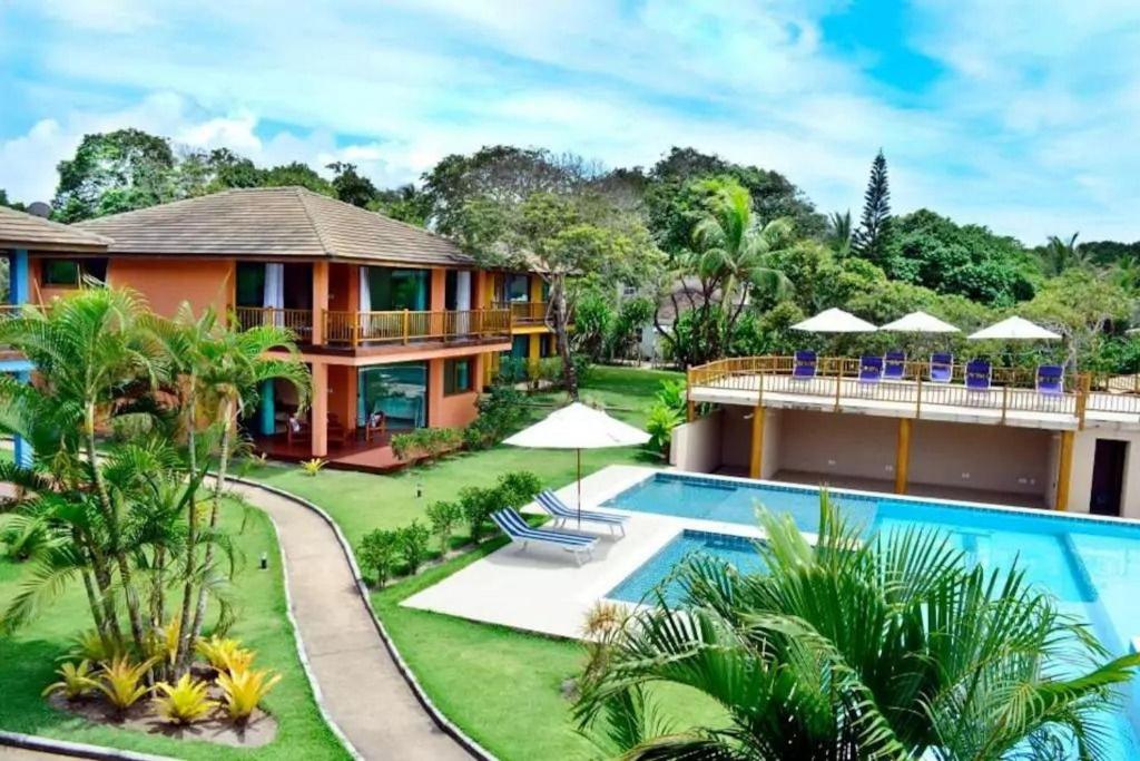  Casa Bella Ana - Maravilhoso condomínio com piscina a 50m da praia