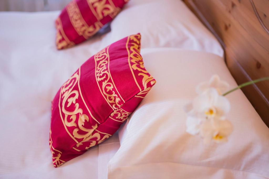 Postel nebo postele na pokoji v ubytování Hotel Villa Imperina
