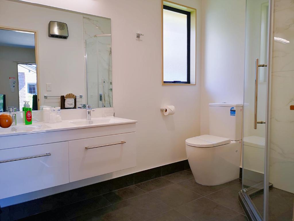 Aston Court Motel - Resim 35