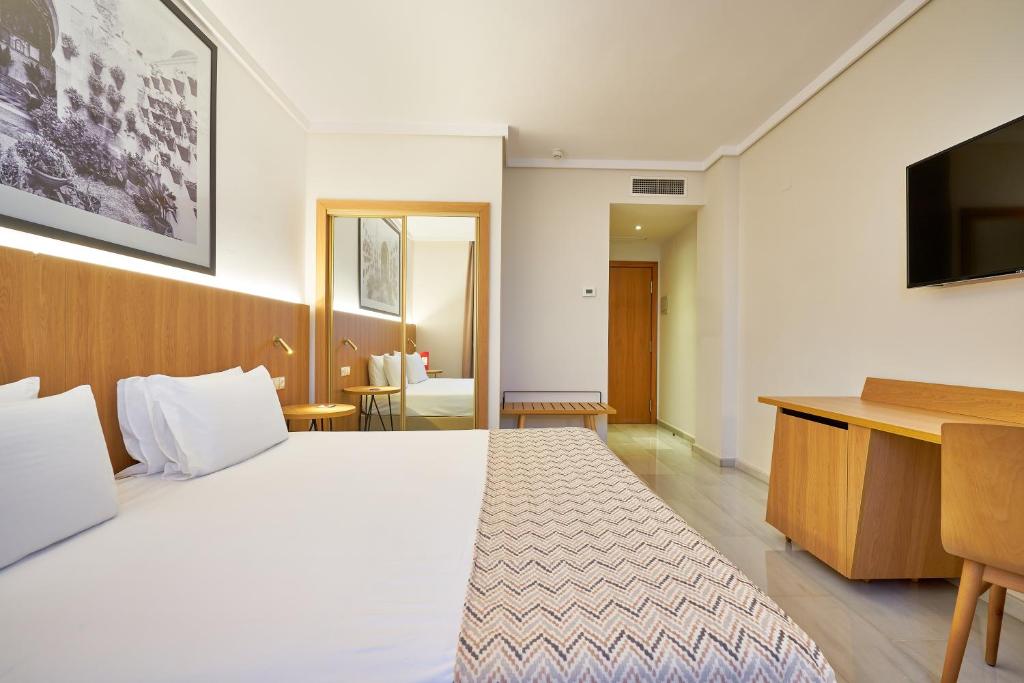 
Romantic Special Offer
