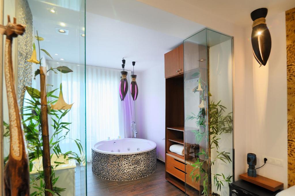 Hotel Sabbia by Gabbeach, Valencia – Updated 2023 Prices