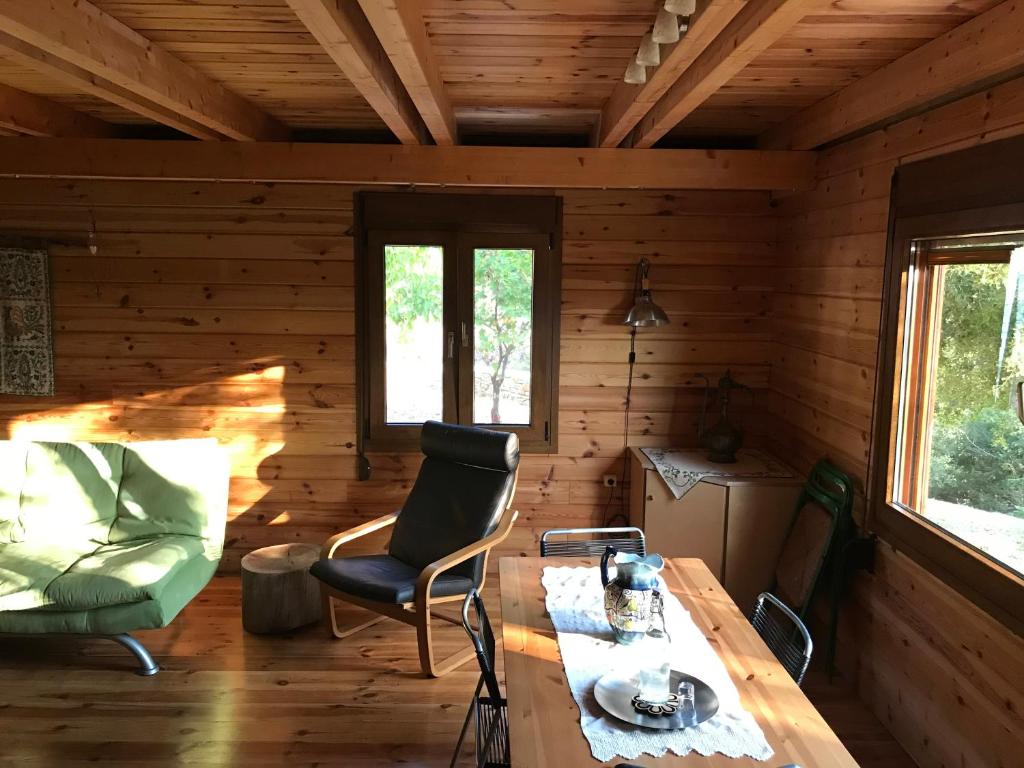 Posezení v ubytování Chalet in the Forest