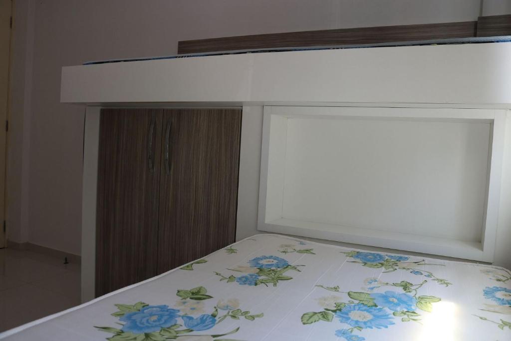  Aluguel de Apartamento 2 quartos sendo 1 suíte com Vista para o Mar em Praia Lagoinha