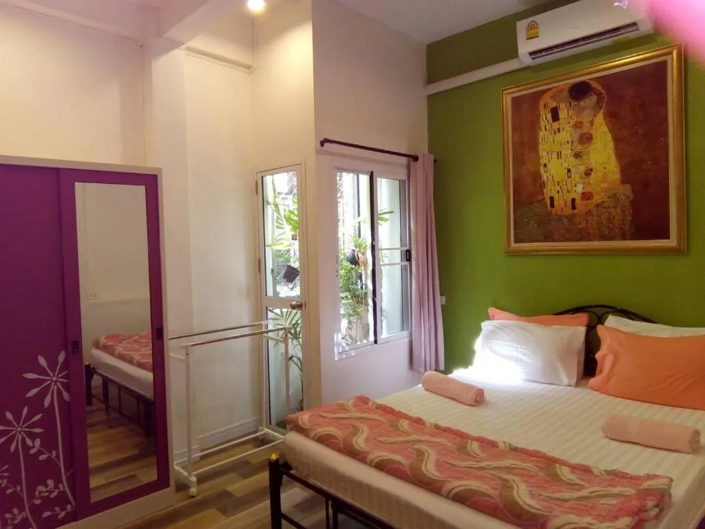 Ratti Guesthouse, Bangkok, Thailand