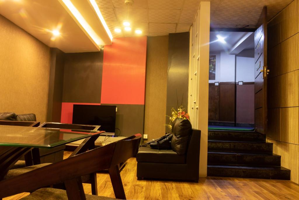Classic Serviced Apartments - Apartamento De Tres Habitaciones