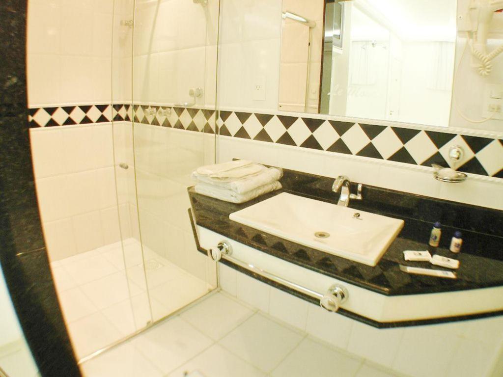  Motel Le Monde (Adult Only)