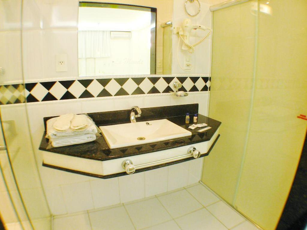  Motel Le Monde (Adult Only)