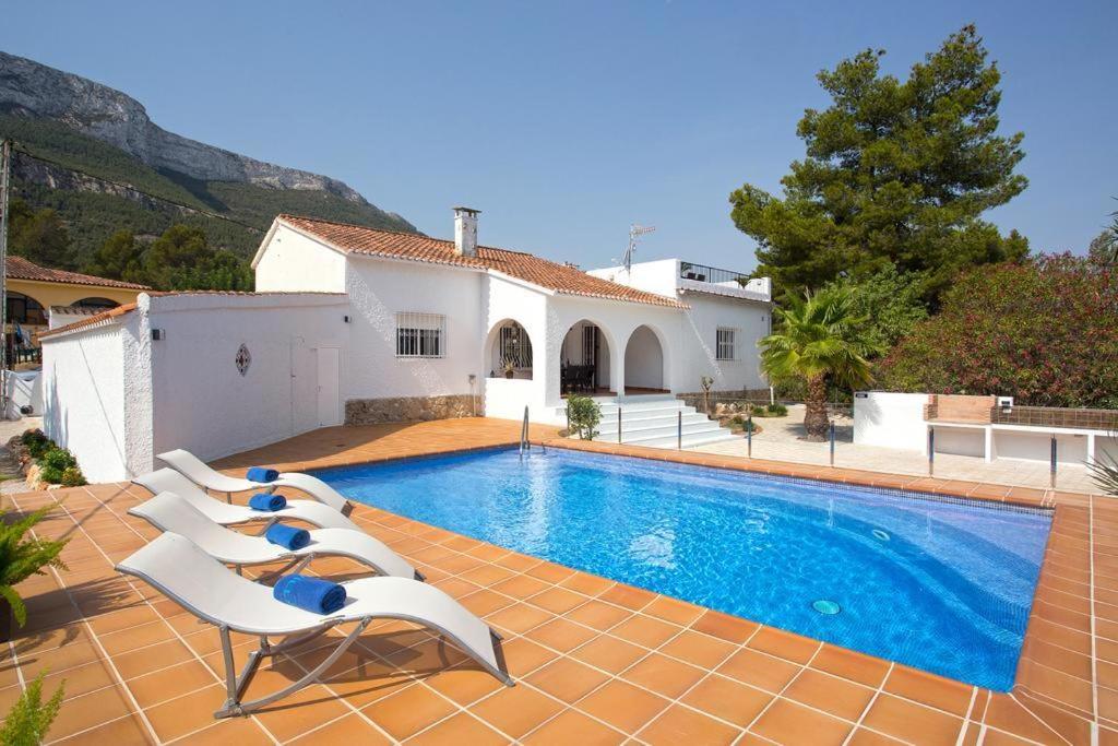 Fotografie z fotogalerie ubytování Villa Celi: Sea- & Mountain view, peaceful & comfortable. v destinaci Denia
