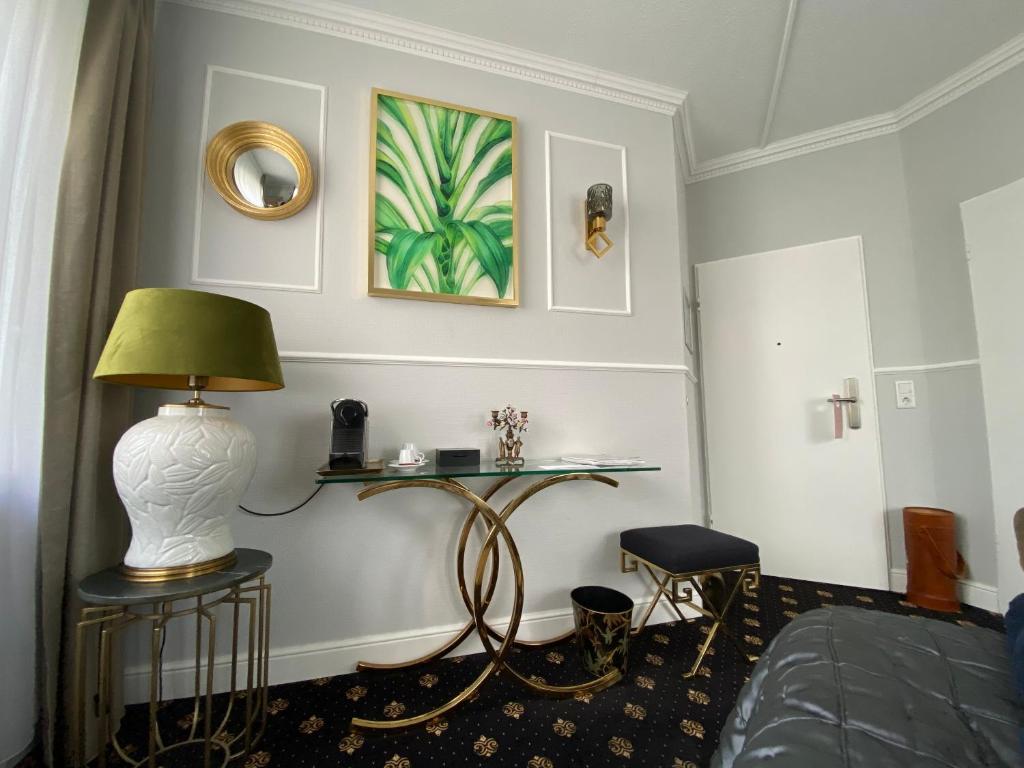 Boutique Hotel Villa Sarah - Resim 11