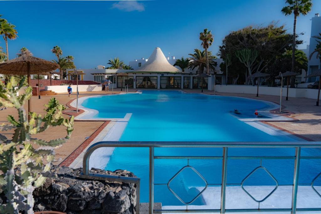 Casas y chalets House first line of the sea en Costa Teguise, Lanzarote