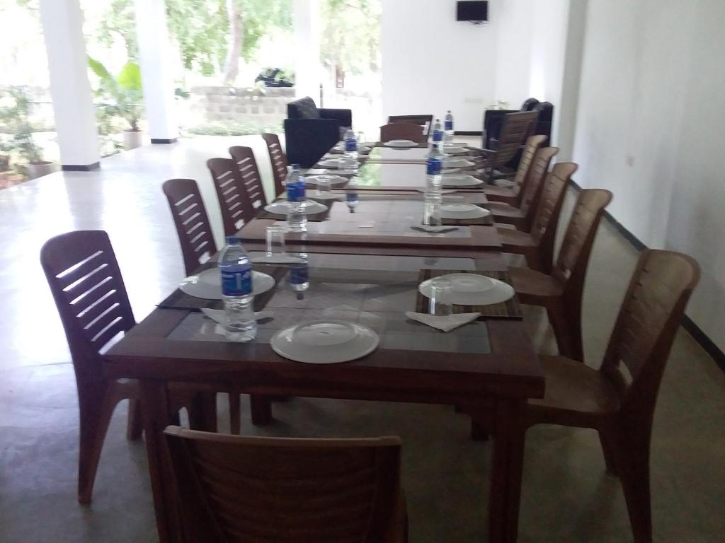 Restaurace v ubytování Sudunelum Holiday Resort