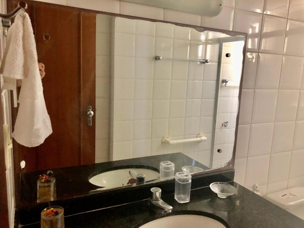  Ampla cobertura com piscina