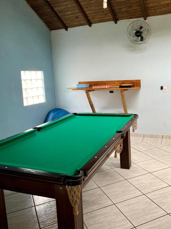  Casa com Piscina e Salão de Jogos a 500m da praia