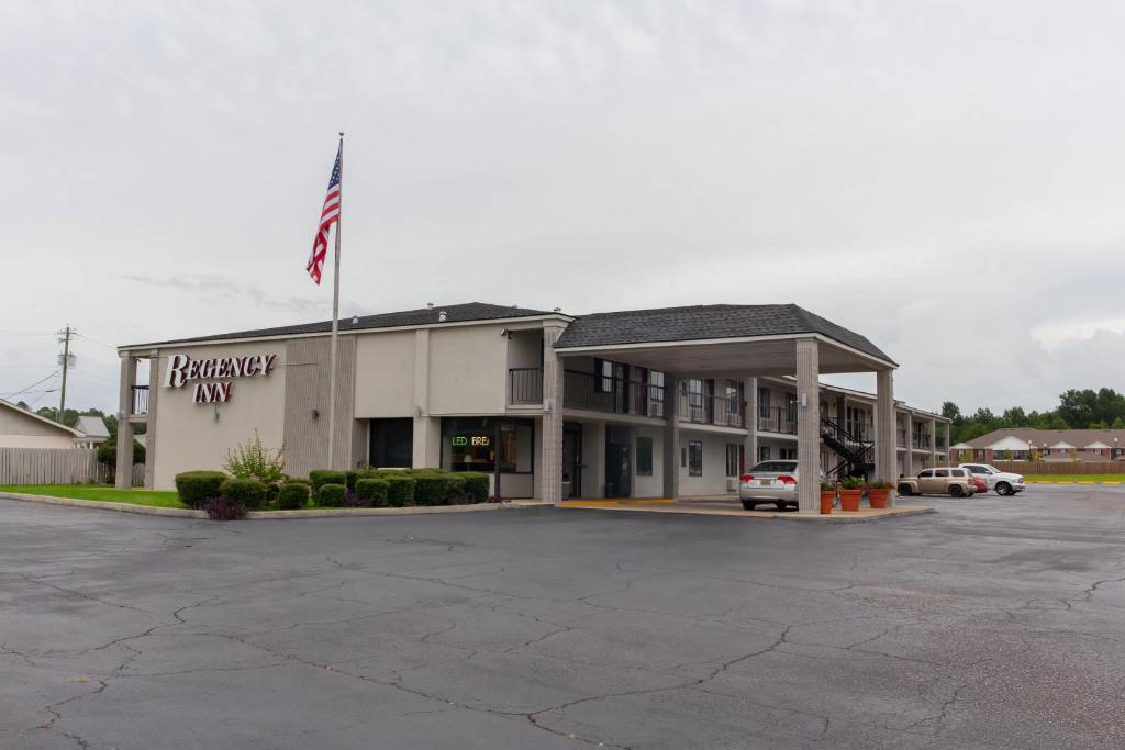 Regency Inn, Monroeville (updated prices 2024)