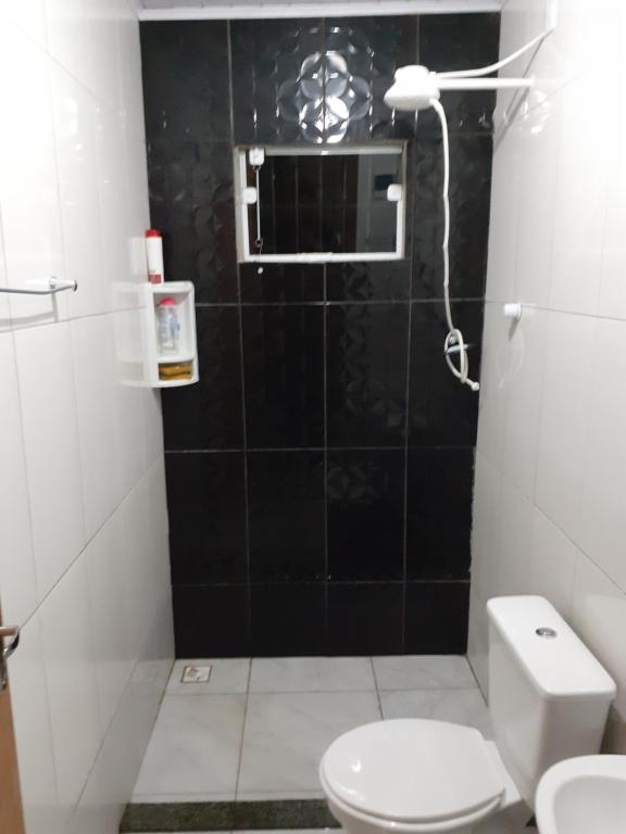  CASA NA PRAIA 2 QUARTOS amplo terreno