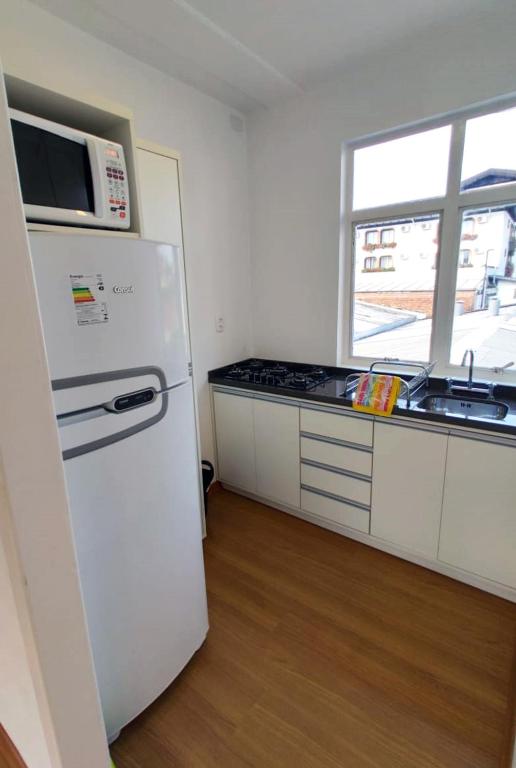  SANTA CLAUS 2 - Centro de Gramado