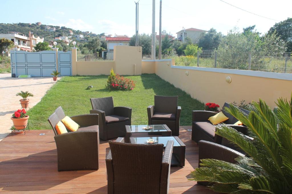 Balkón nebo terasa v ubytování Peri's Hotel