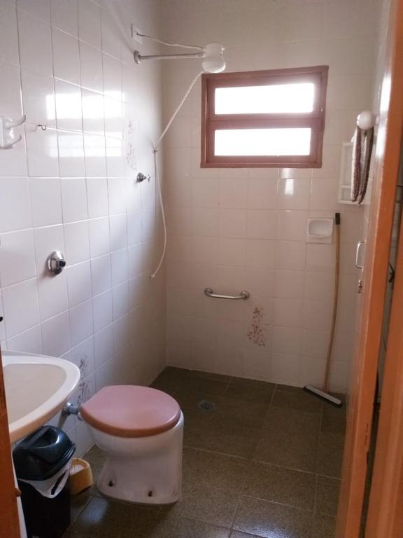  Casa 3 dormitórios no Perequê Mirim