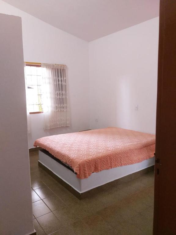  Casa 3 dormitórios no Perequê Mirim