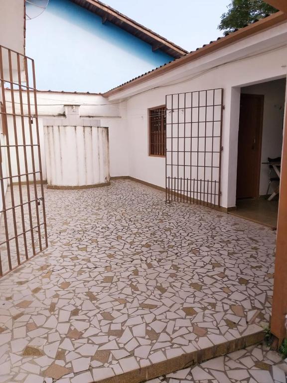  Casa 3 dormitórios no Perequê Mirim
