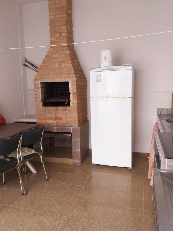  Casa 3 dormitórios no Perequê Mirim