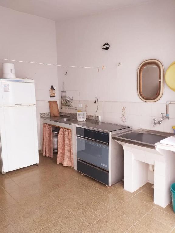  Casa 3 dormitórios no Perequê Mirim